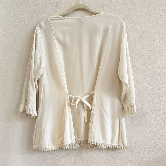 Scully Top Womens Extra Large Cream Heavy Embroidery Western Romantic Feminine - Picture 6 of 8